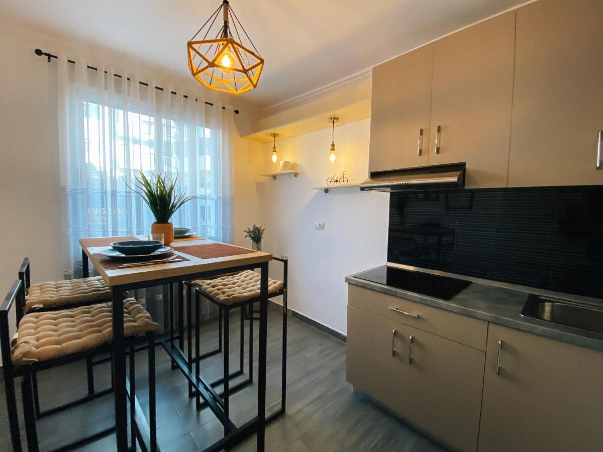 Blloku Area Modern App - The Nest Apartment Tirana Exterior photo